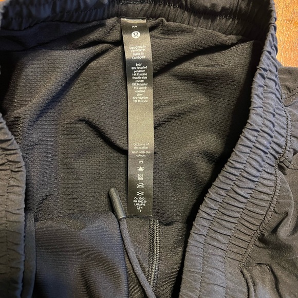 Pace Breaker Lined Short 7” - Picture 2 of 3